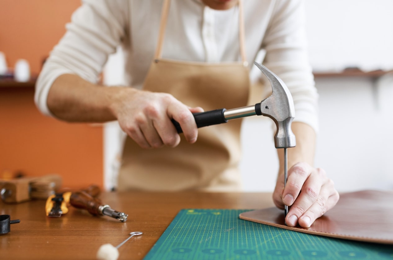 Get crafty with a hammer and nails' Homepage