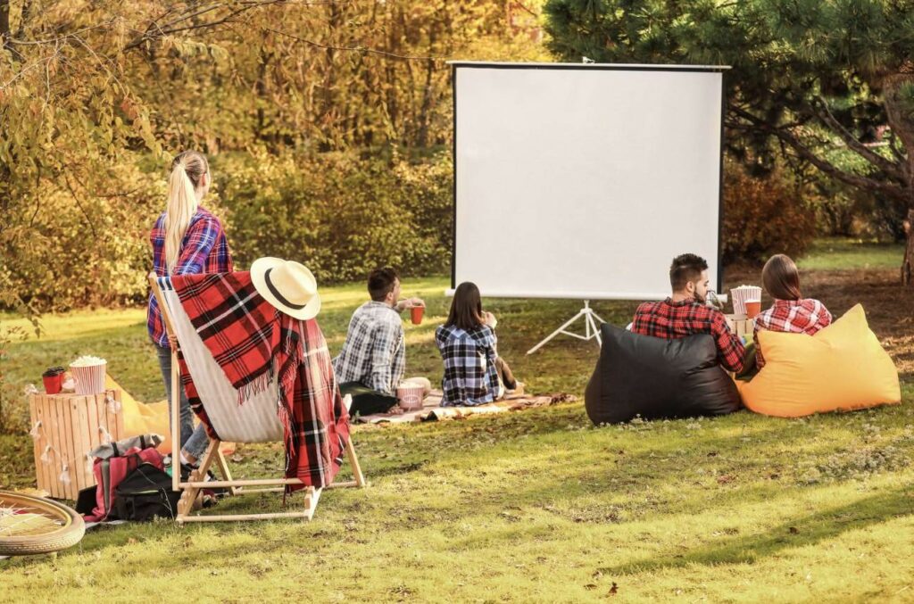 Enjoy the Art of People-Watching at Piccadilly Gardens' Homepage