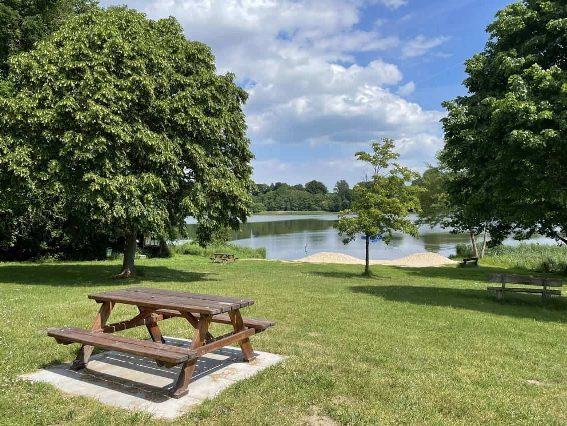 Have a picnic with loved ones' Homepage