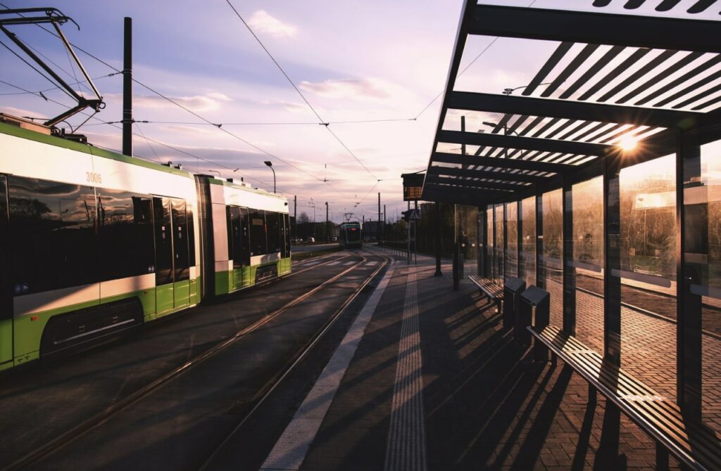 How to Get to Sale Water Park in Manchester